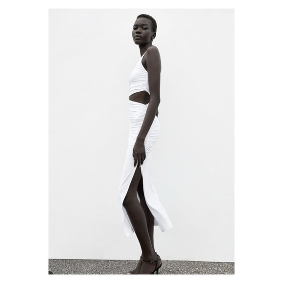ZARA White Fitted Asymmetric Cutout Bodycon Midi Dress Medium Blogger Fa… - Picture 4 of 6